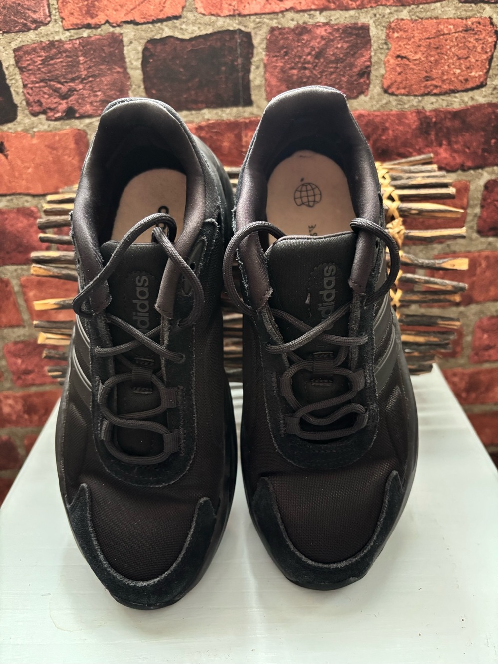 Adidas Ozelle Cloudfoam Women's Sneaker Black Size 7.5